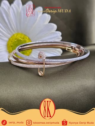 Peniti Bangle Collection