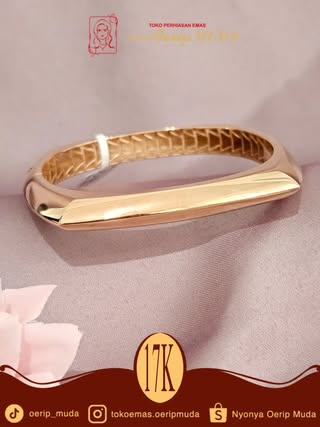 Amero Bangle Collection