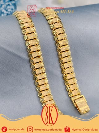 Chain Link Collection
