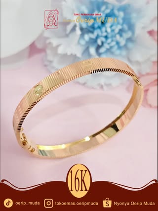 Cartong Eternity Bangle Collection