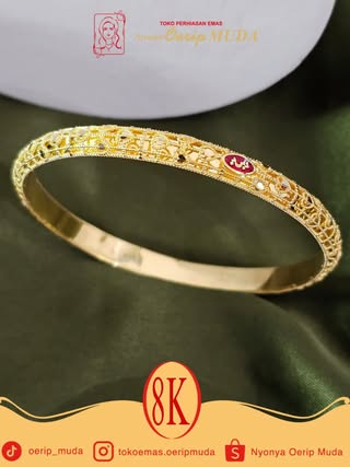 Dubaian Bangle Collection