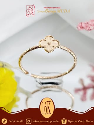 Alhambra Ring Collection