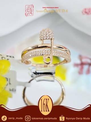 Peniti Ring Collection