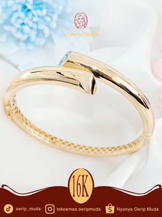 Talip Polos Aero Bangle Collection