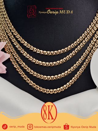 Hollo Gucci Twist Collection