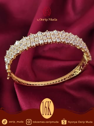 Diamond Look Bangle Collection