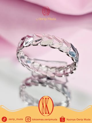 Daun Cincin Collection